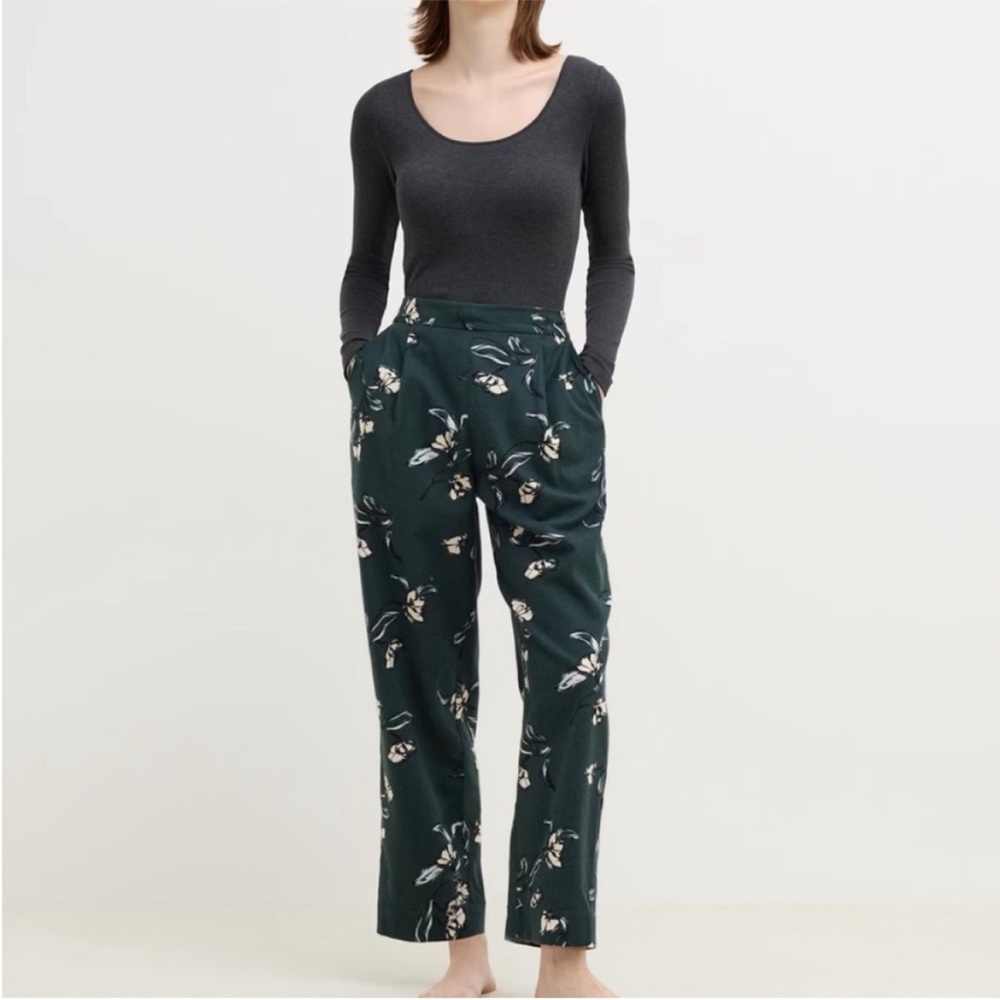 Uniqlo Princesse Tam Tam Dark Green Floral Pants